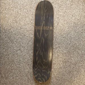 ZOO YORK skateboard